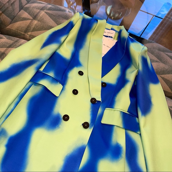 Fashion Nova’ Boyfriend Blazer - Picture 5 of 8